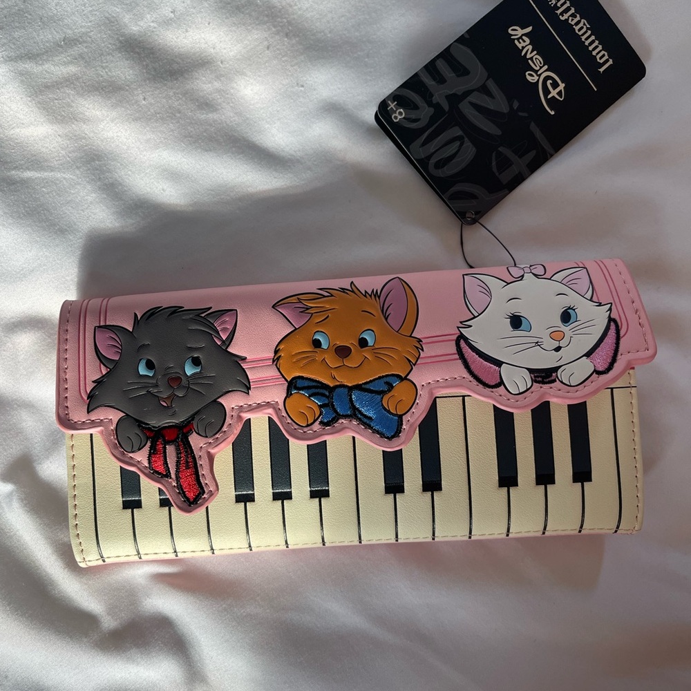 Disney Loungefly Aristocats NWT Wallet